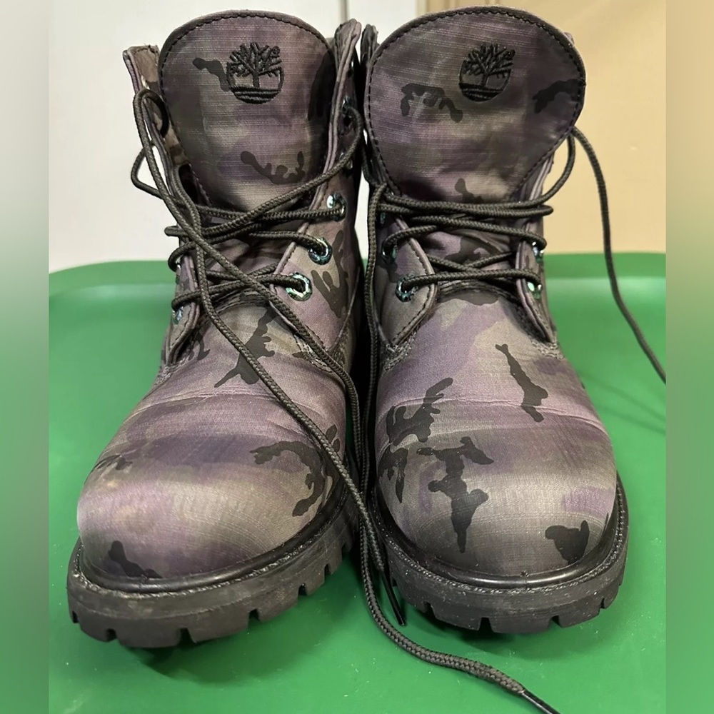 Timberland A25E3 A3940 6" Premium Boots Iridescent Camouflage Womens Sz 8